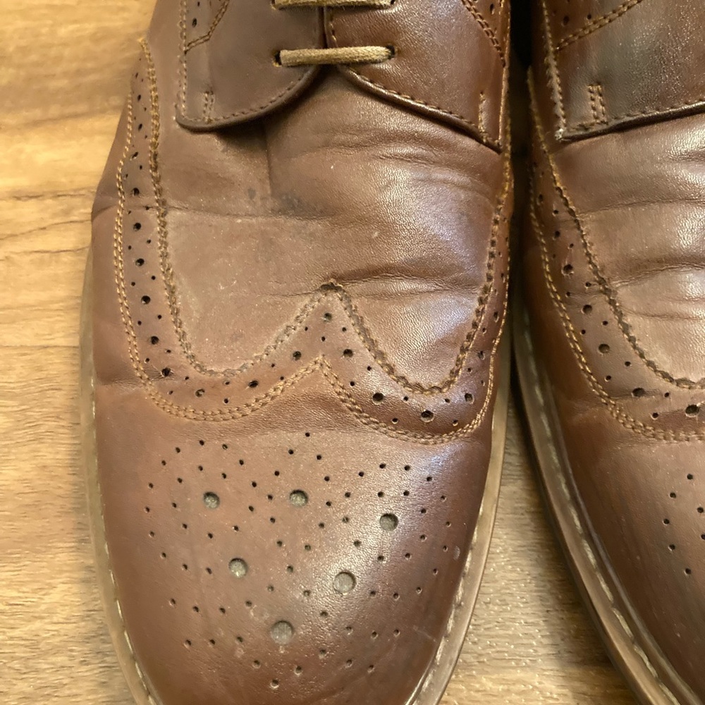 Perry Ellis wingtips - Picture 4 of 16